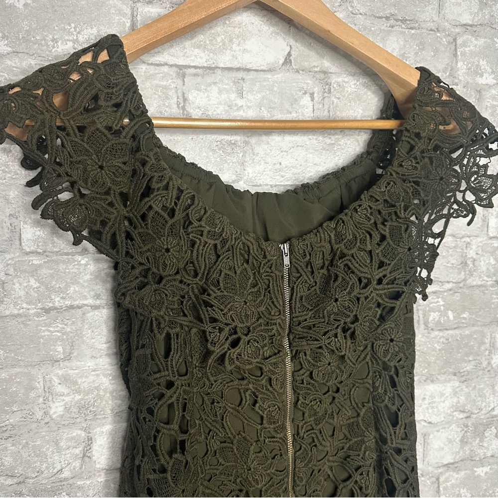 EUC Style Stalker Women’s Thalia Dress Elegant Crocheted NWT Size Medium (Olive) - Picture 6 of 16